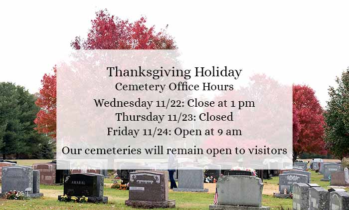 listing ofThanksgiving Holiday hours with Fall foliage