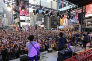 Matt Redman Performing in Times  Square